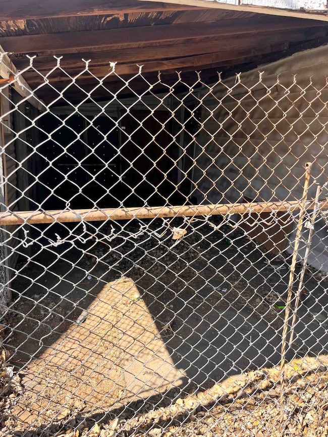 1406 N 12th St, Enid, OK 73701 - photo 7