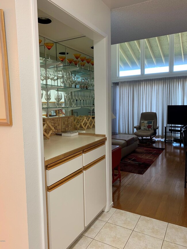 wet bar