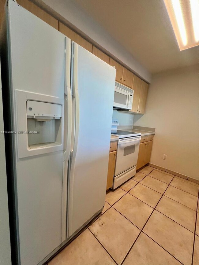 The Metropolitan Brickell Condos unit 703, Miami, FL 33129 - photo 7