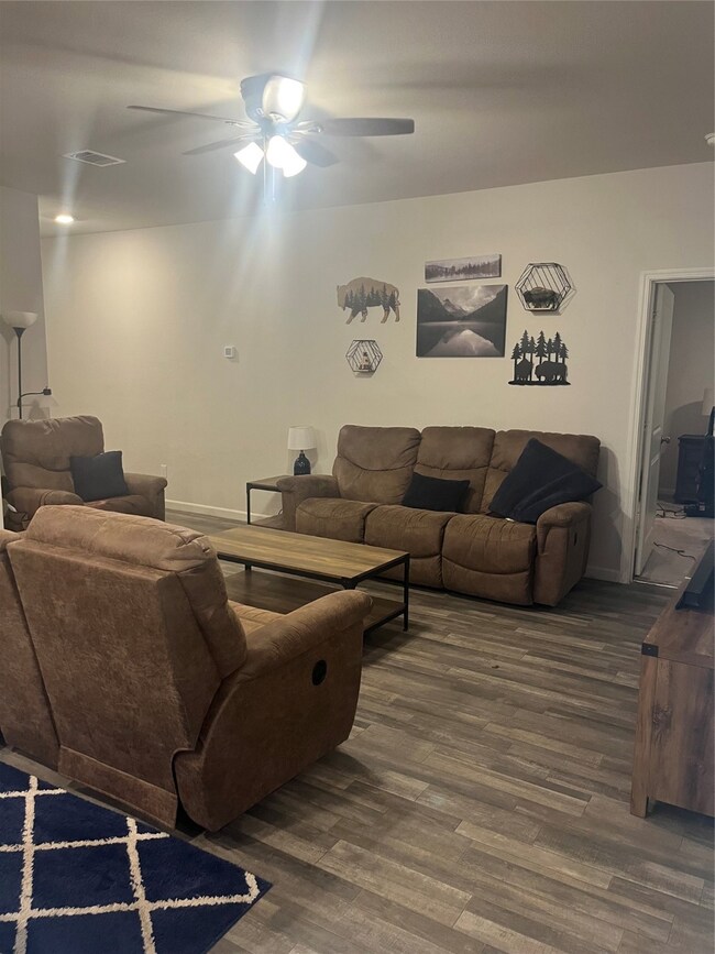 945 Ben Dr, Springtown, TX 76082 - photo 5