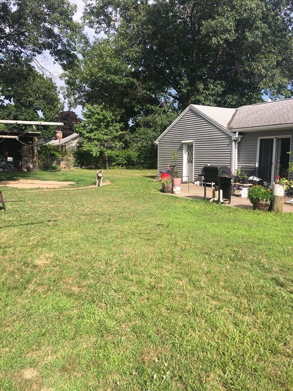 62 Frederic St, Springfield, MA 01119 - photo 6