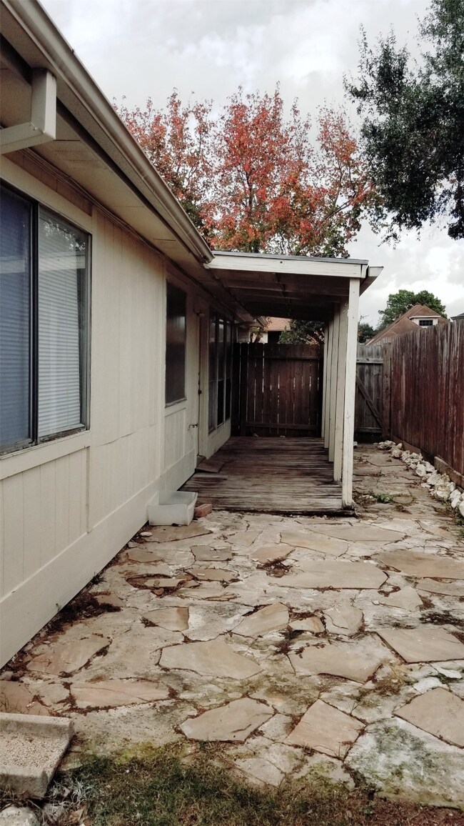 13207 Noblecrest Dr, Houston, TX 77041 - photo 7