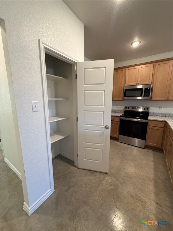 9200 Prickly Ash Dr unit B, Killeen, TX 76542 - photo 6