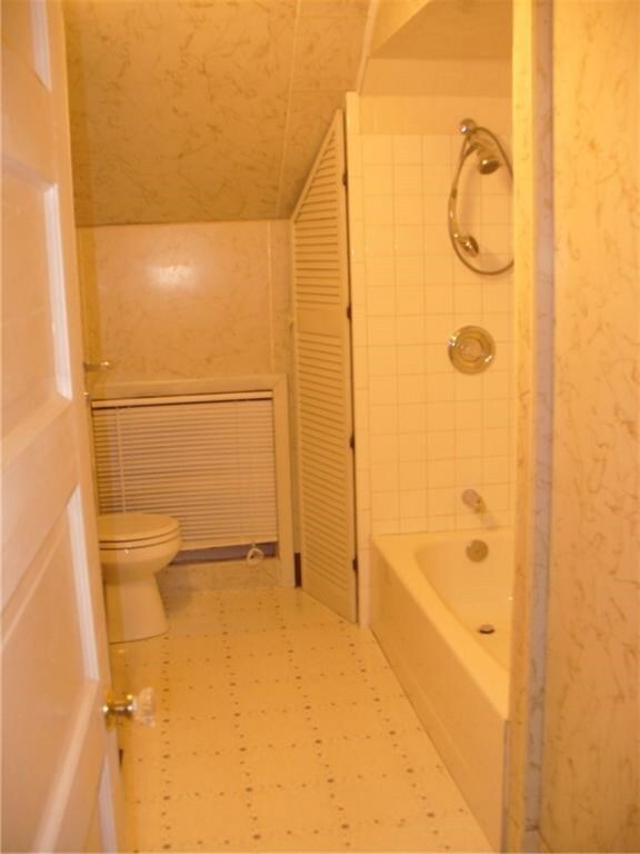 56 Chaplin St, Pawtucket, RI 02861 - photo 7