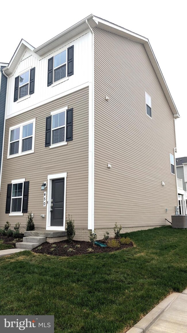 450 18th Ave, Ranson, WV 25438 - photo 2