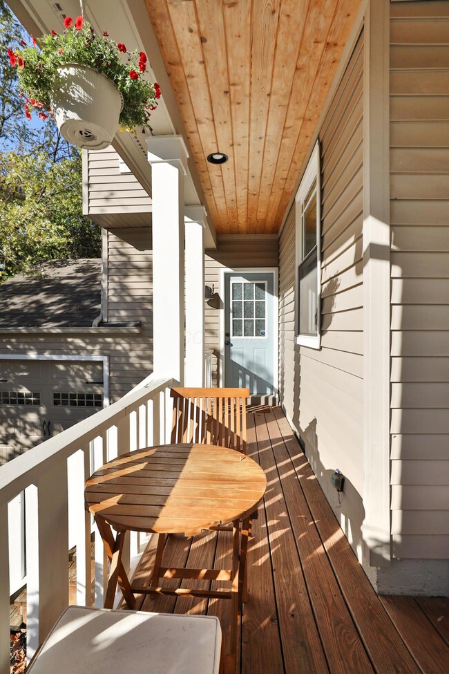 272 Colonial Ave, Worthington, OH 43085 - photo 7