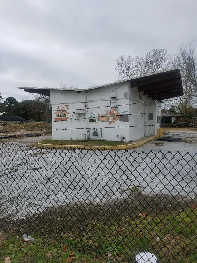 7719 Homestead Rd, Houston, TX 77028 - photo 7