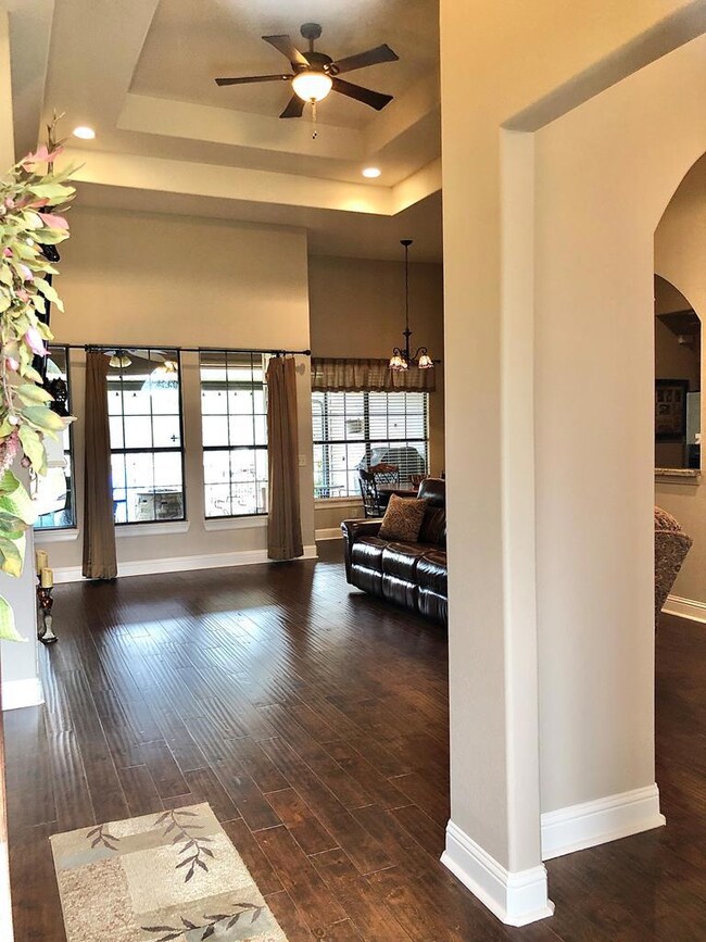 459 Mountainview Rd, Lufkin, TX 75904 - photo 6