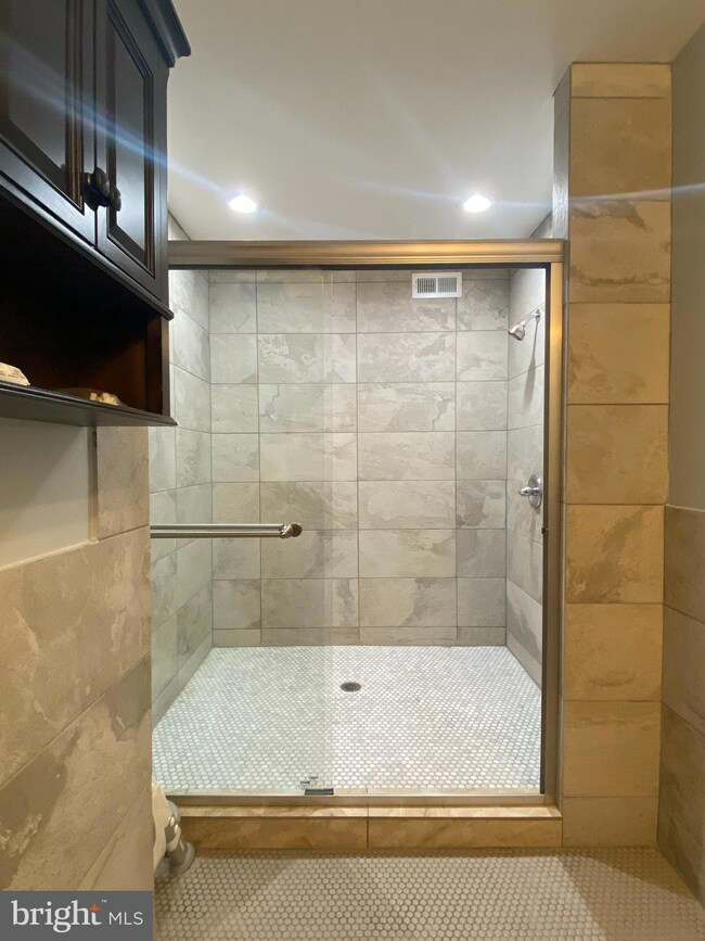 2700 Fallow Hill Ln, Jamison, PA 18929 - photo 7