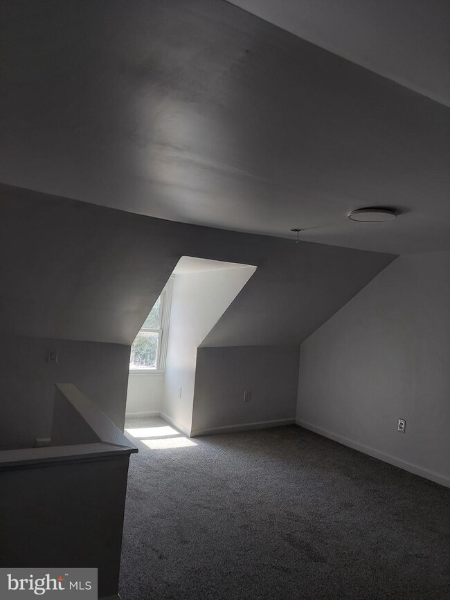 646 Salem Ave, York, PA 17401 - photo 4