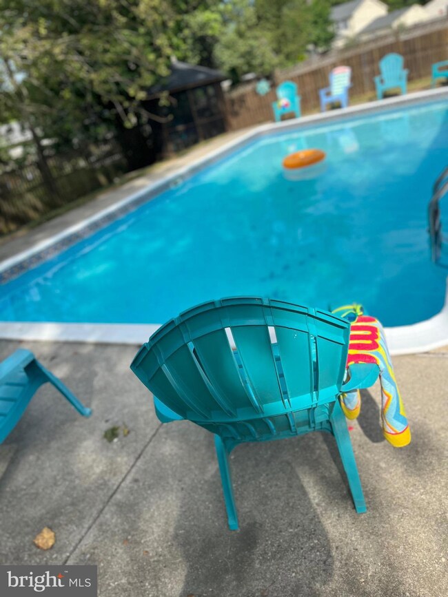 13413 Yorktown Dr, Bowie, MD 20715 - photo 3