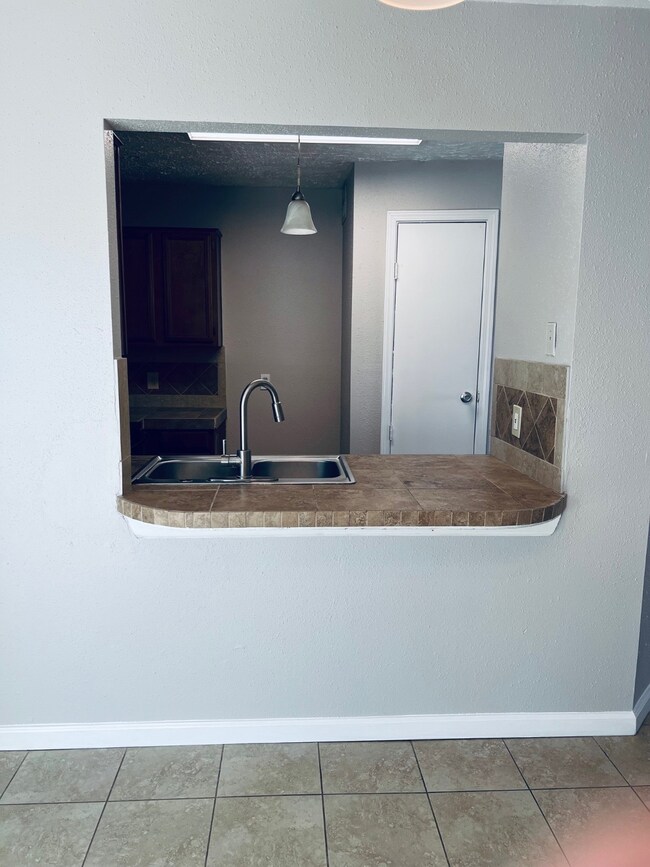 11016 Longtom Ct, Houston, TX 77086 - photo 6