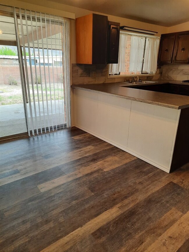 2410 Duran Ave, Alamogordo, NM 88310 - photo 5