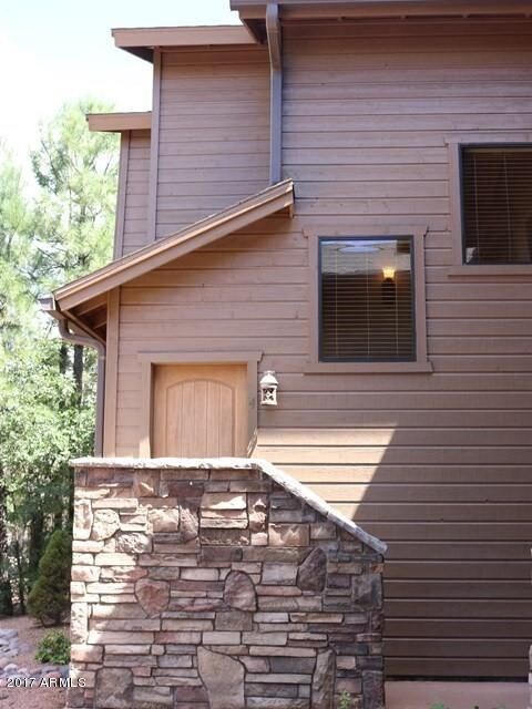 002_Casita Enterance