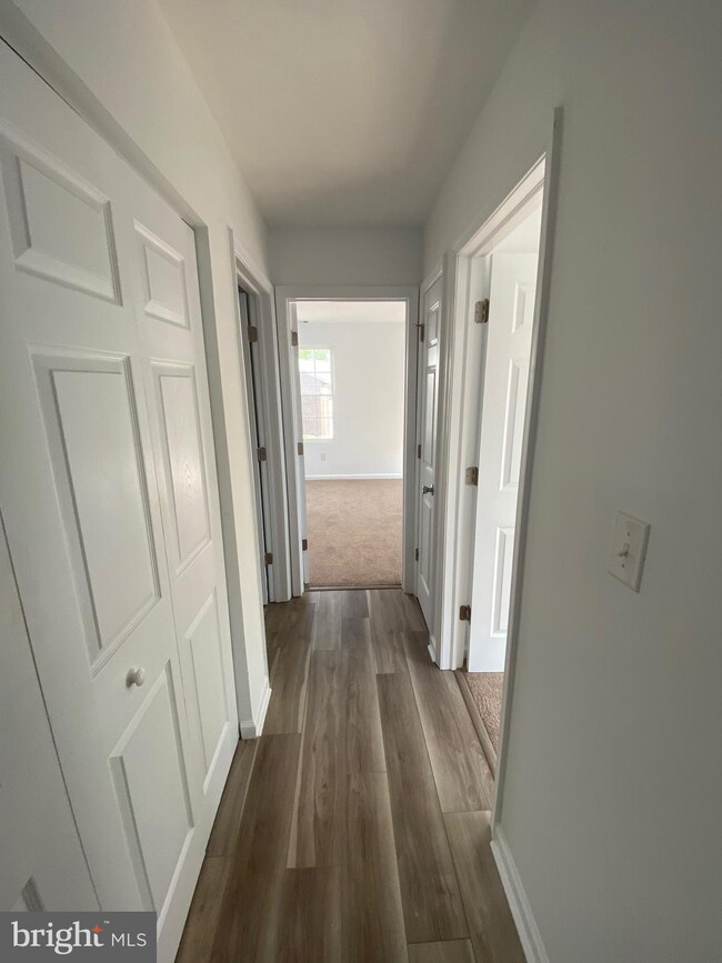 275 Green St unit 4P7, Beverly, NJ 08010 - photo 7