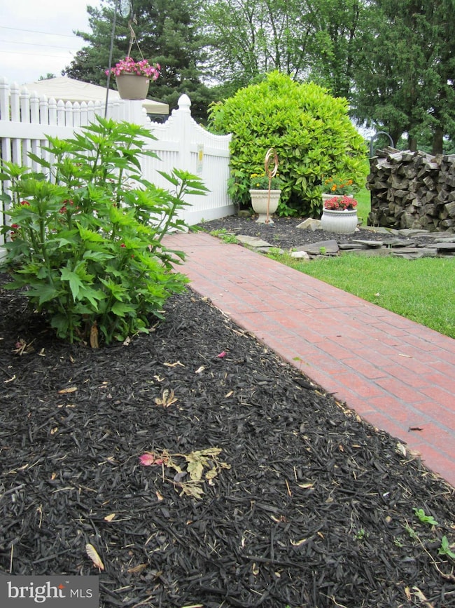 1113 Peachtree Rd, Fallston, MD 21047 - photo 3