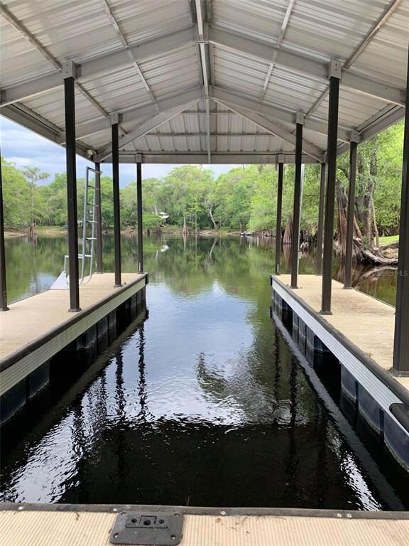 898 SW Santa fe Dr, Fort White, FL 32038 - photo 5