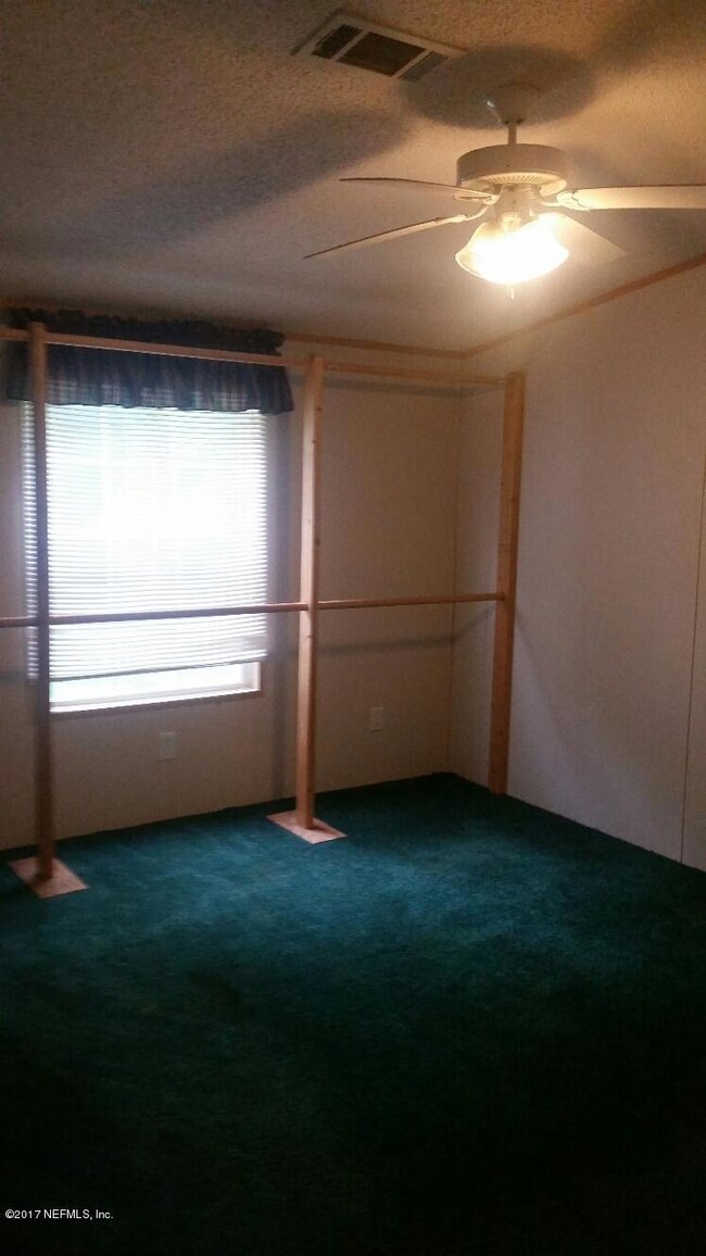 1276 Floyd bedroom.1