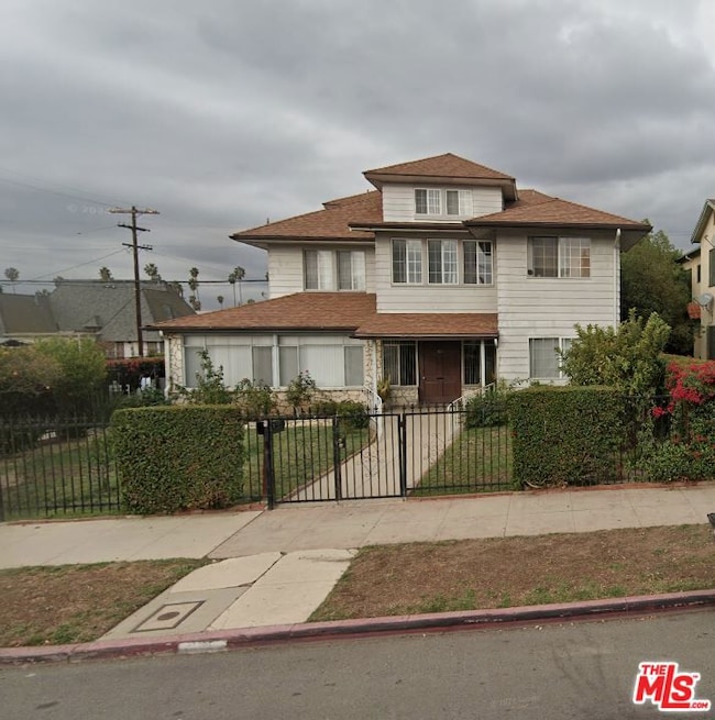 903 N Edgemont St, Los Angeles, CA 90029 - photo 4