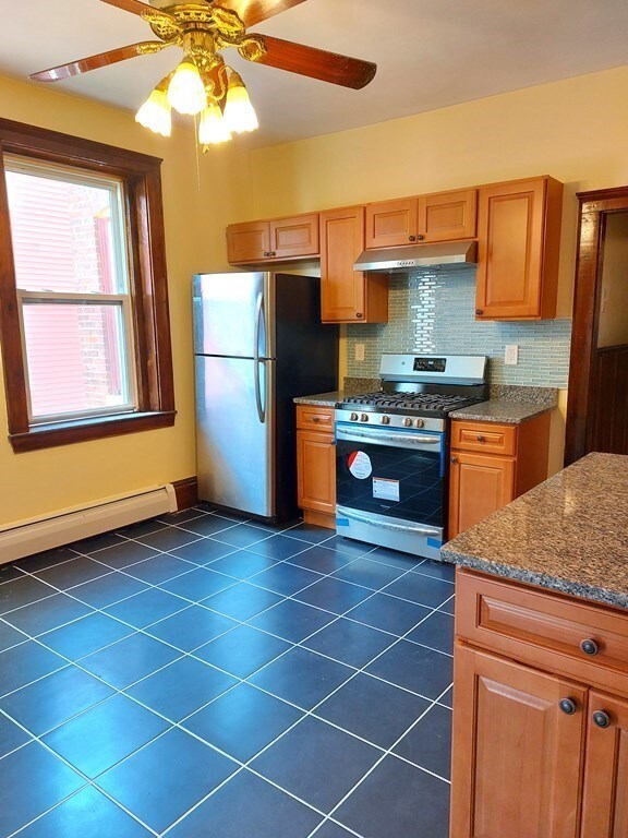 282 Walnut Ave unit 3, Roxbury, MA 02119 - photo 2