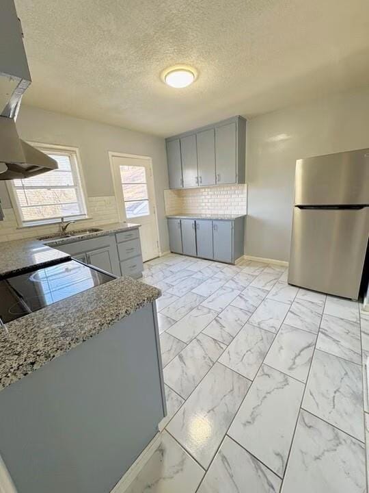 6876 Sni A Bar Rd, Kansas City, MO 64129 - photo 5