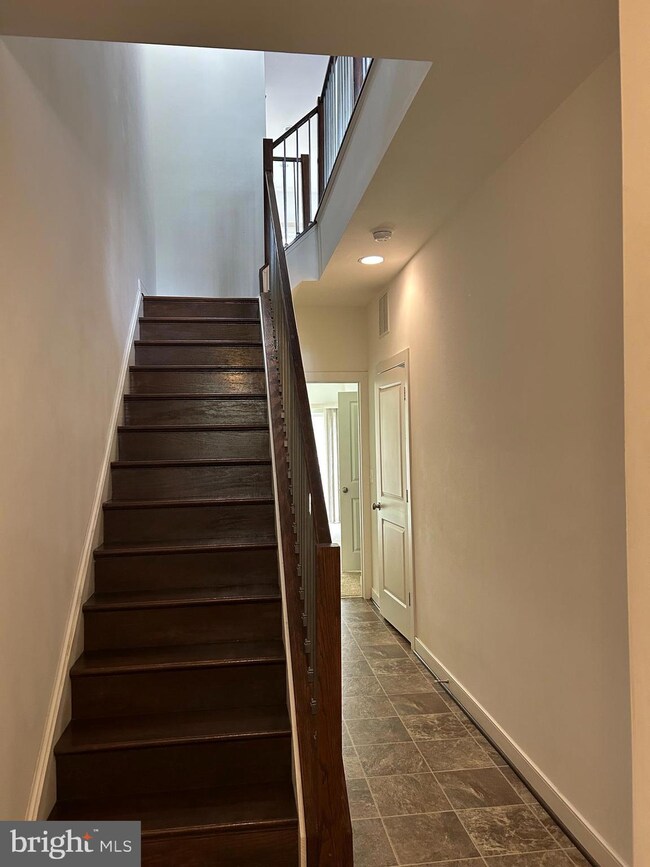 212 Shamrock Dr unit 3095, Stafford, VA 22556 - photo 3