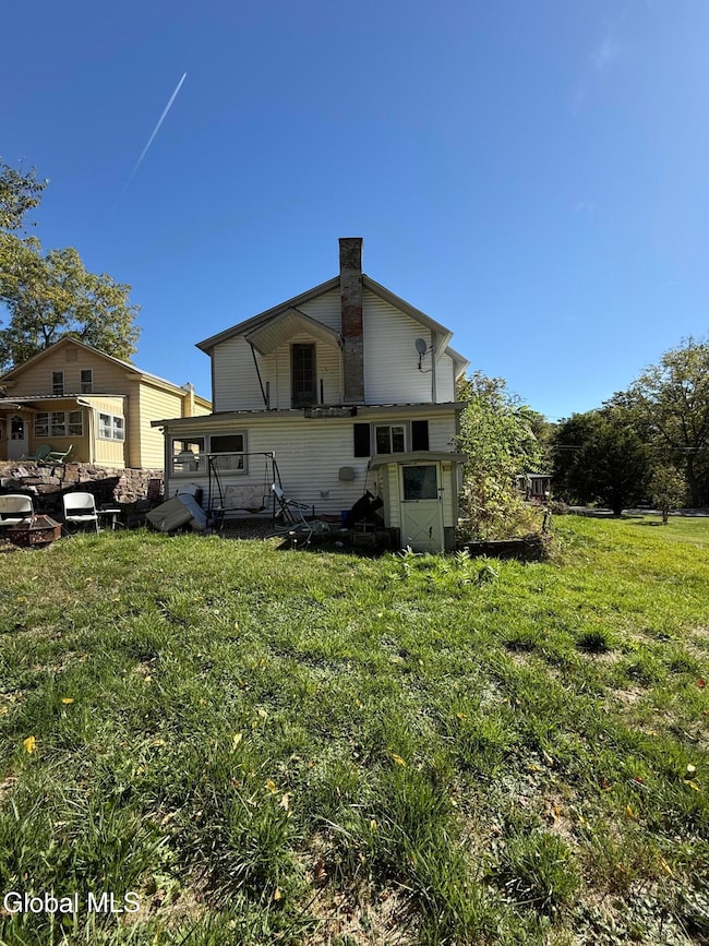 64 Saunders St, Whitehall, NY 12887 - photo 3