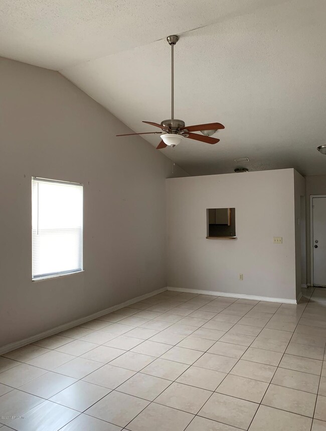 5123 Indian Lakes Ct, Jacksonville, FL 32210 - photo 5