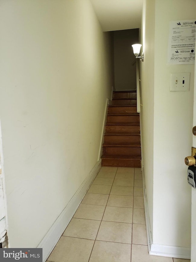 303 E 33rd St, Baltimore, MD 21218 - photo 2