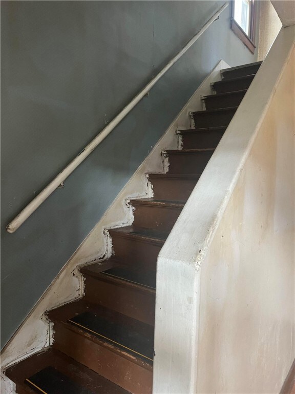 Steps to  upstairs