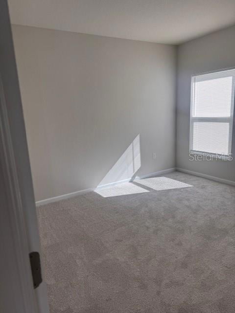 347 Biltmore Blvd, Dundee, FL 33838 - photo 7