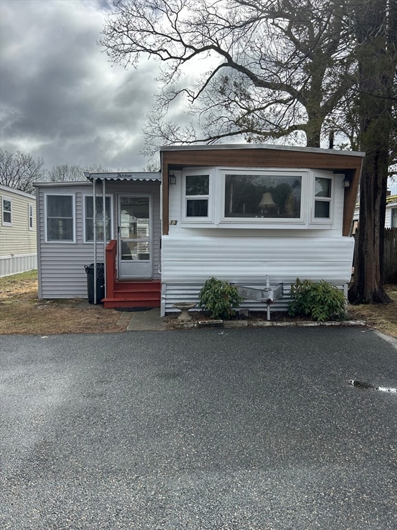 13 Berkeley, Tewksbury, MA 01876 - photo 2