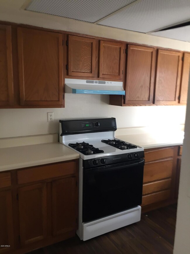 2309 N 28th St unit 2, Phoenix, AZ 85008 - photo 4