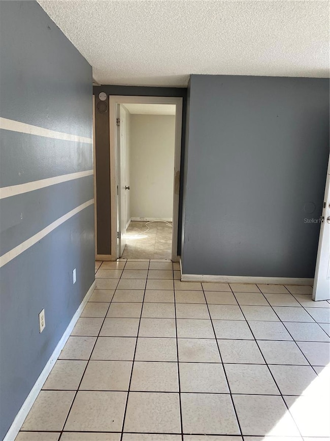 10109 N 11th St, Tampa, FL 33612 - photo 4