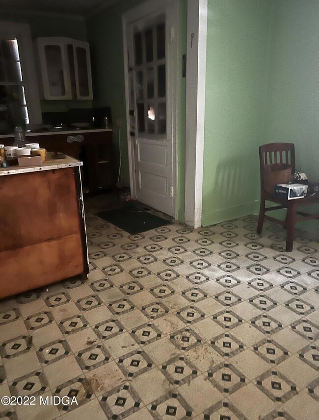 Kitchen and dining area
