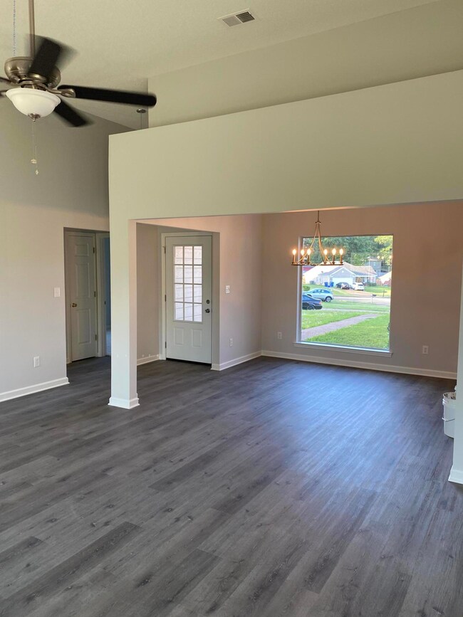 dining / den