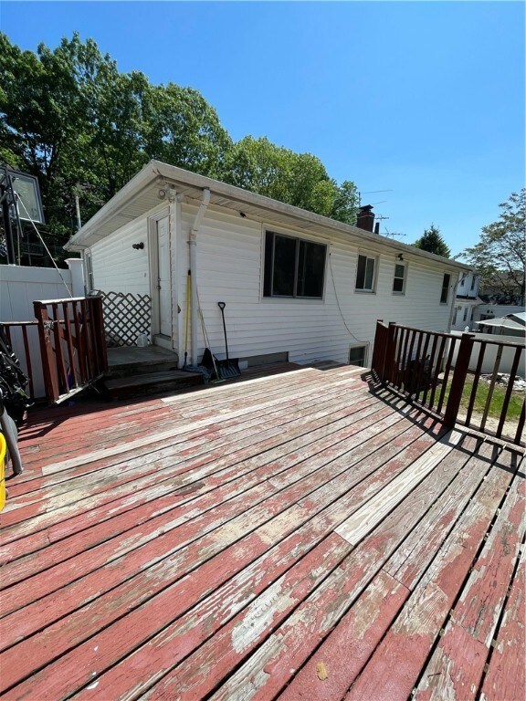 20 Ridgeway Ave, Providence, RI 02909 - photo 5
