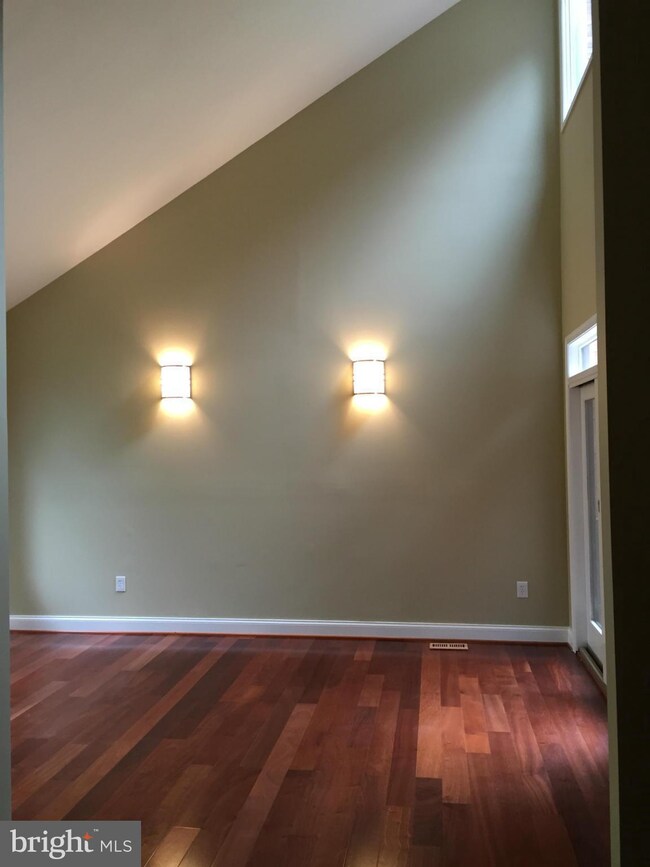 2711 Woodlake Rd, Bowie, MD 20721 - photo 3