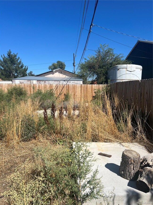 8048 Jasmine St, Dupont, CO 80024 - photo 5