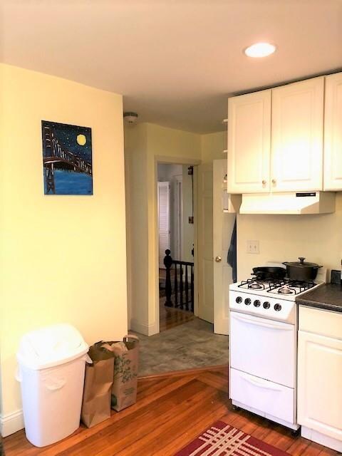 193 Power St unit 2 R, Providence, RI 02906 - photo 3