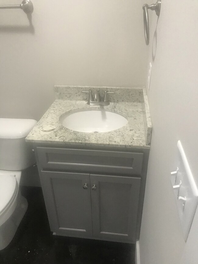 736 Kingree Rd, Shelbyville, TN 37160 - photo 7