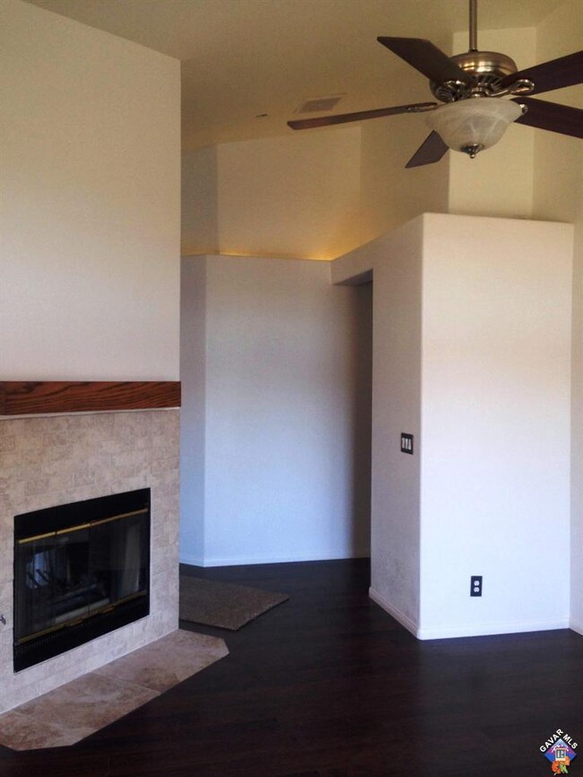 3319 Mesa Ct, Rosamond, CA 93560 - photo 5