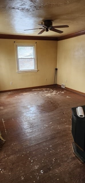 42 Forest Rd, Ambridge, PA 15003 - photo 6