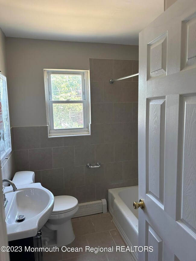 205 W End Ave unit BLDG 4 - APT 33, Long Branch, NJ 07740 - photo 7
