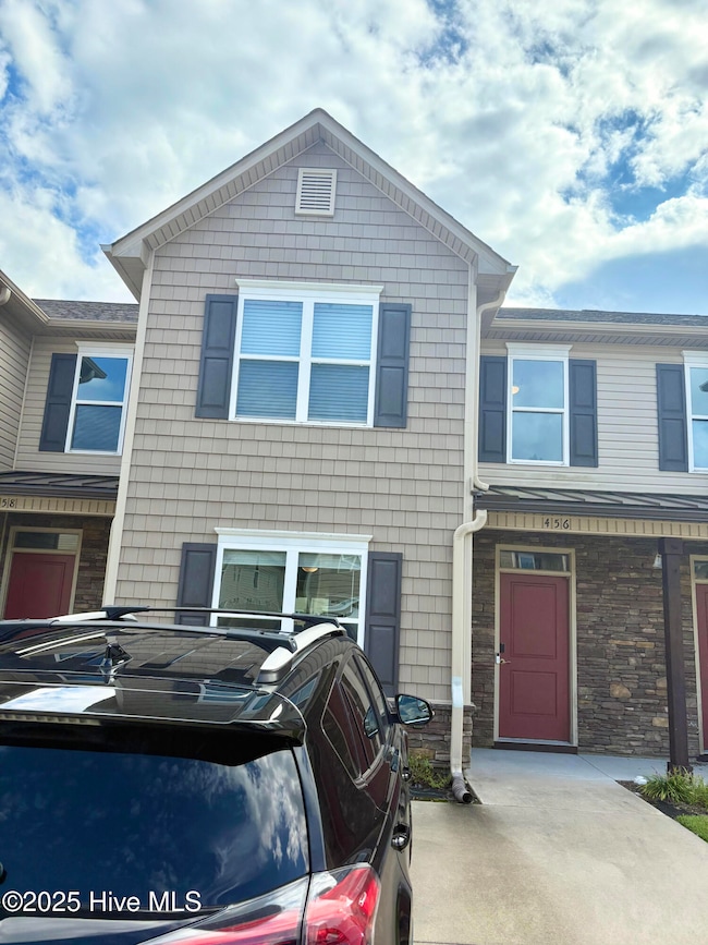 456 Sullivan Loop Rd, Jacksonville, NC 28544 - photo 2