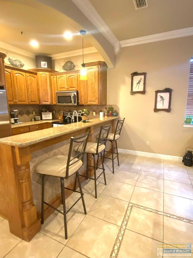 106 W Capricorn Dr unit B, South Padre Island, TX 78597 - photo 7