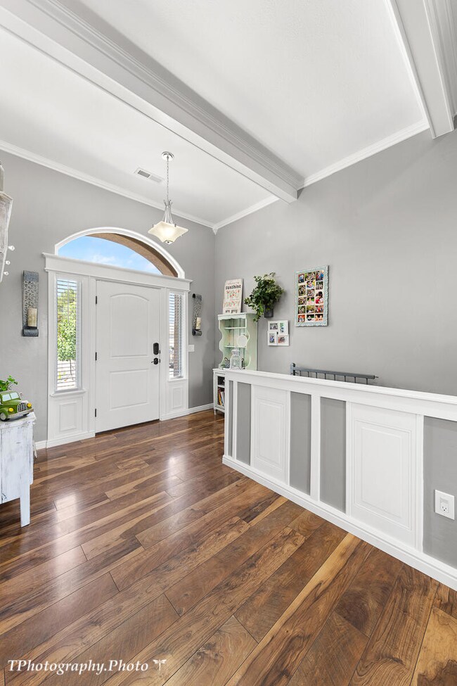 5-Front Entry-Come On In