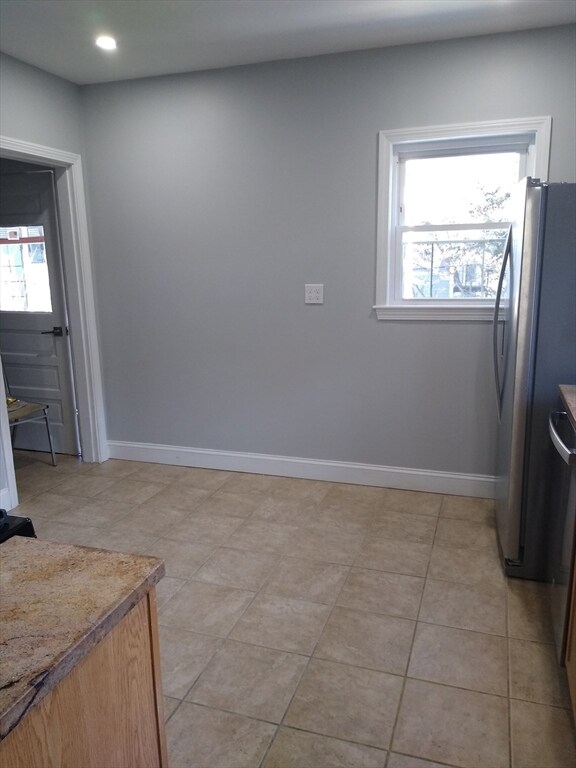 88 Alpine St unit 88, Cambridge, MA 02138 - photo 2