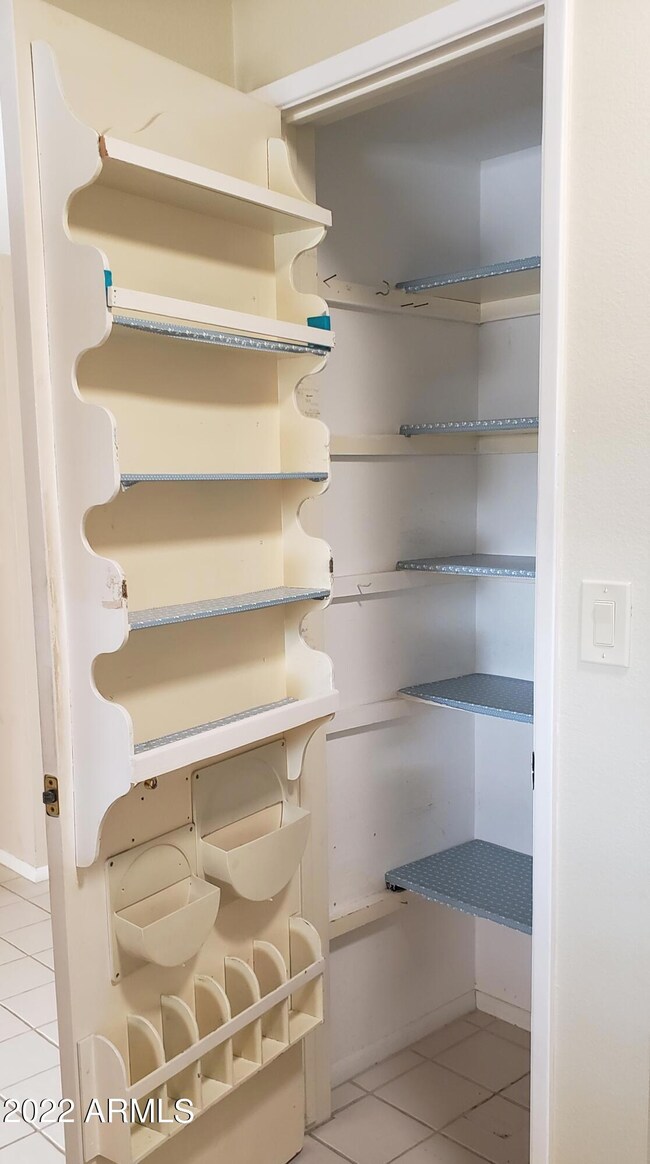 9823 N 101st Ave, Sun City, AZ 85351 - photo 4