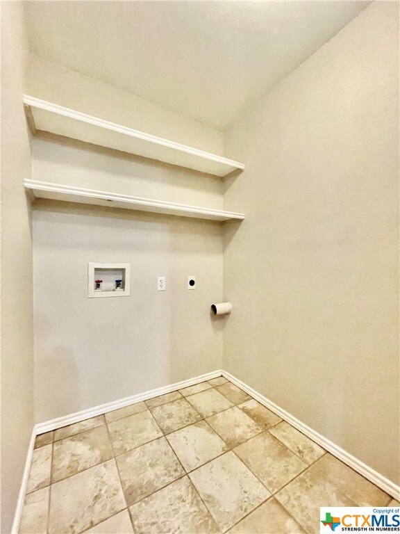 1007 Earle Laundry Room